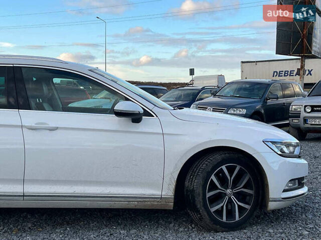 Фольксваген Пассат 2016 в Львове на Automoto.ua Белый Фольксваген Пассат, объемом двигателя 2 л и пробегом 316 тыс. км за 19480 $, фото 10 на Automoto.ua