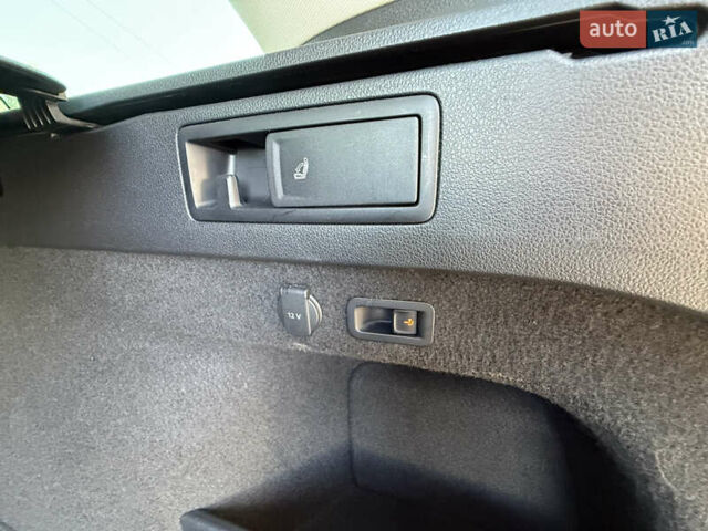 Белый Фольксваген Пассат, объемом двигателя 1.97 л и пробегом 195 тыс. км за 16999 $, фото 72 на Automoto.ua