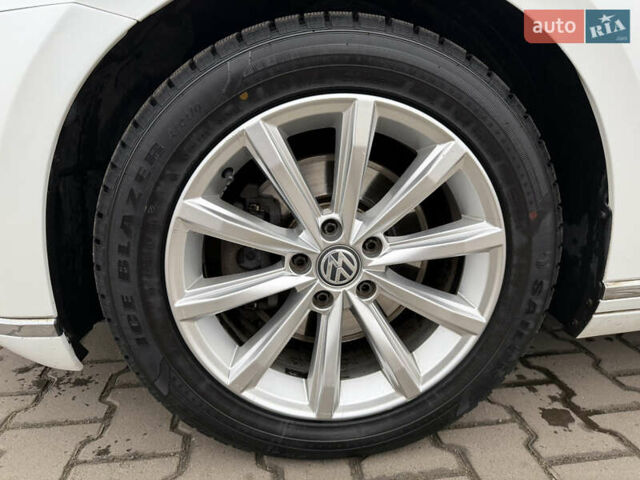 Белый Фольксваген Пассат, объемом двигателя 2 л и пробегом 300 тыс. км за 16200 $, фото 34 на Automoto.ua