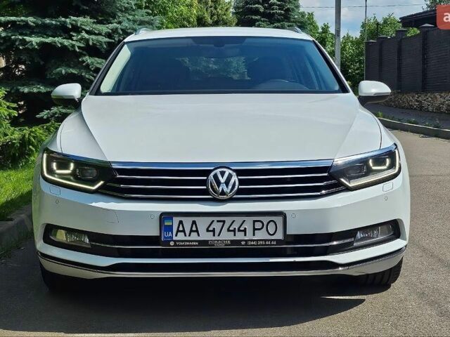 Белый Фольксваген Пассат, объемом двигателя 1.8 л и пробегом 105 тыс. км за 18999 $, фото 3 на Automoto.ua