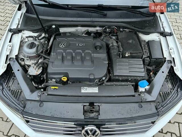 Белый Фольксваген Пассат, объемом двигателя 1.97 л и пробегом 254 тыс. км за 15500 $, фото 32 на Automoto.ua