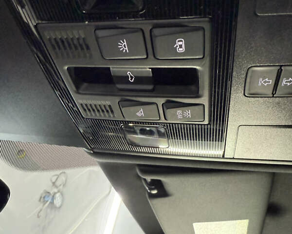 Белый Фольксваген Пассат, объемом двигателя 2 л и пробегом 169 тыс. км за 23999 $, фото 78 на Automoto.ua