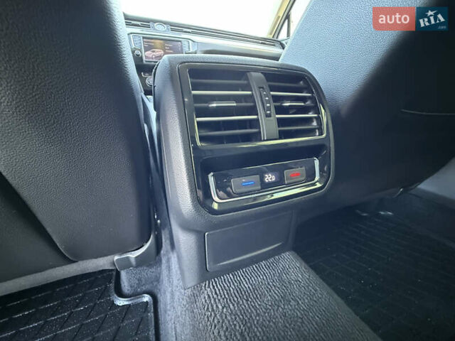 Белый Фольксваген Пассат, объемом двигателя 1.97 л и пробегом 195 тыс. км за 16999 $, фото 71 на Automoto.ua