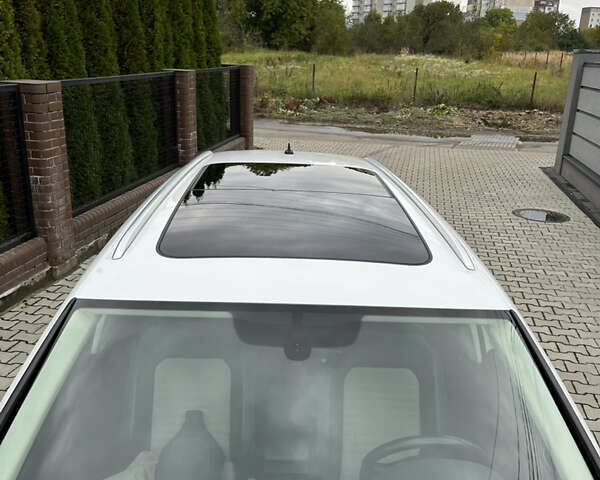 Белый Фольксваген Пассат, объемом двигателя 1.97 л и пробегом 254 тыс. км за 15500 $, фото 9 на Automoto.ua