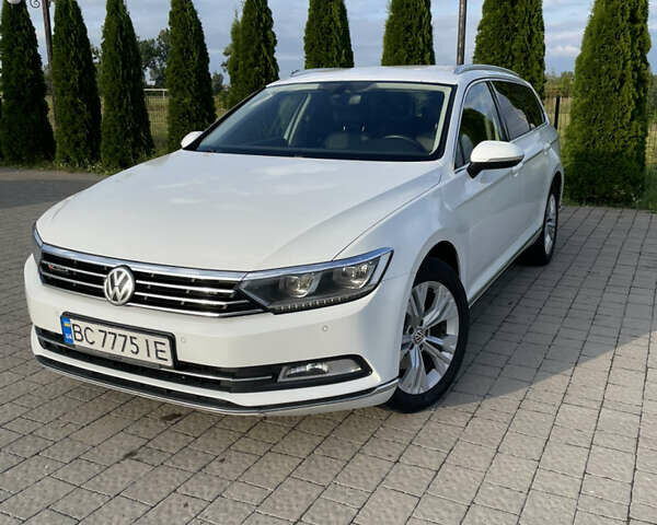 Белый Фольксваген Пассат, объемом двигателя 1.97 л и пробегом 360 тыс. км за 14700 $, фото 1 на Automoto.ua