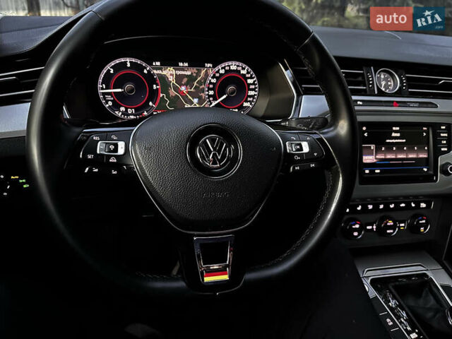 Білий Фольксваген Пассат, об'ємом двигуна 2 л та пробігом 336 тис. км за 14800 $, фото 67 на Automoto.ua