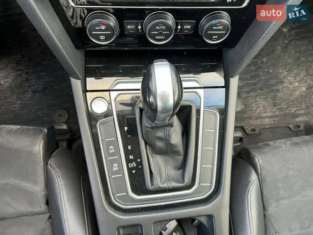 Фольксваген Пассат 2016 в Львове на Automoto.ua Белый Фольксваген Пассат, объемом двигателя 2 л и пробегом 316 тыс. км за 19480 $, фото 33 на Automoto.ua