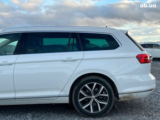 Белый Фольксваген Пассат, объемом двигателя 2 л и пробегом 316 тыс. км за 19480 $, фото 4 на Automoto.ua