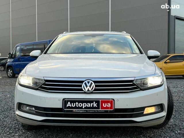 Белый Фольксваген Пассат, объемом двигателя 2 л и пробегом 316 тыс. км за 19480 $, фото 1 на Automoto.ua