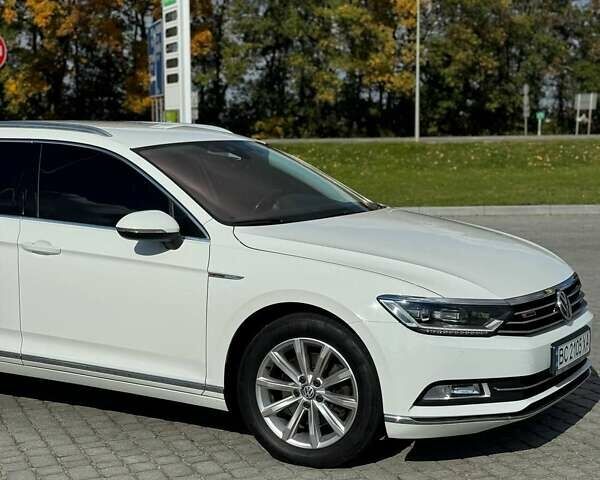 Білий Фольксваген Пассат, об'ємом двигуна 1.97 л та пробігом 230 тис. км за 17500 $, фото 5 на Automoto.ua