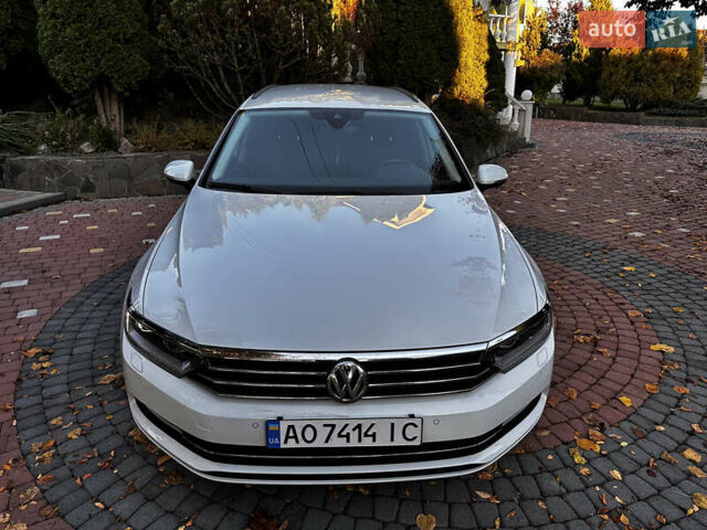 Білий Фольксваген Пассат, об'ємом двигуна 2 л та пробігом 336 тис. км за 14800 $, фото 31 на Automoto.ua
