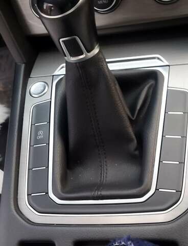 Білий Фольксваген Пассат, об'ємом двигуна 1.6 л та пробігом 298 тис. км за 13450 $, фото 18 на Automoto.ua