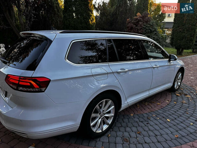 Білий Фольксваген Пассат, об'ємом двигуна 2 л та пробігом 336 тис. км за 14800 $, фото 26 на Automoto.ua