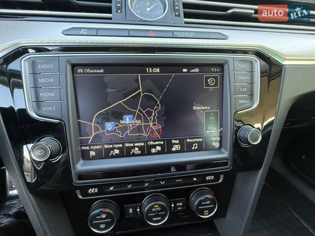 Белый Фольксваген Пассат, объемом двигателя 1.97 л и пробегом 195 тыс. км за 16999 $, фото 63 на Automoto.ua