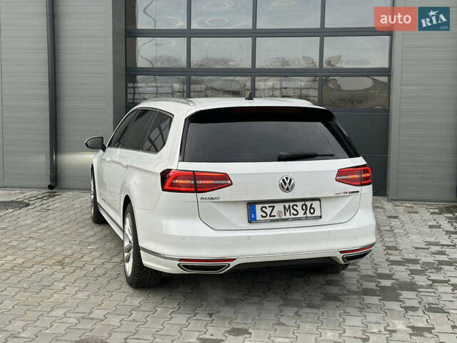 Белый Фольксваген Пассат, объемом двигателя 1.97 л и пробегом 290 тыс. км за 16666 $, фото 11 на Automoto.ua