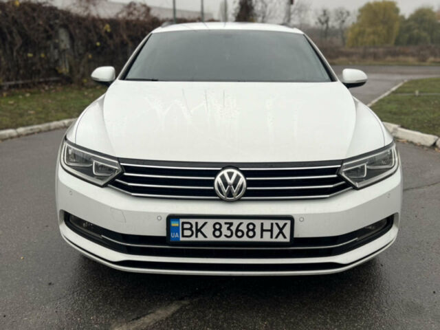 Білий Фольксваген Пассат, об'ємом двигуна 1.97 л та пробігом 265 тис. км за 14500 $, фото 2 на Automoto.ua