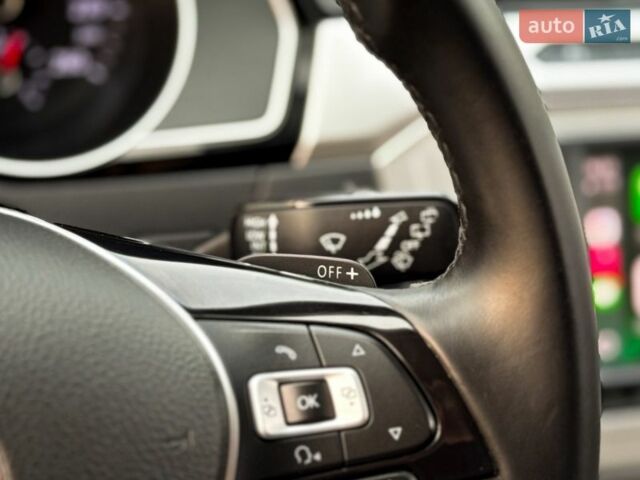 Білий Фольксваген Пассат, об'ємом двигуна 2 л та пробігом 270 тис. км за 14700 $, фото 68 на Automoto.ua