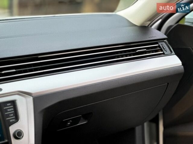 Білий Фольксваген Пассат, об'ємом двигуна 2 л та пробігом 270 тис. км за 14700 $, фото 64 на Automoto.ua