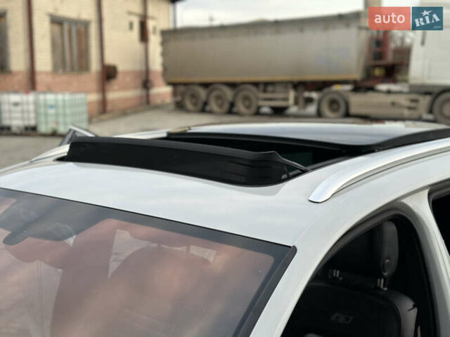 Белый Фольксваген Пассат, объемом двигателя 1.97 л и пробегом 290 тыс. км за 16666 $, фото 29 на Automoto.ua