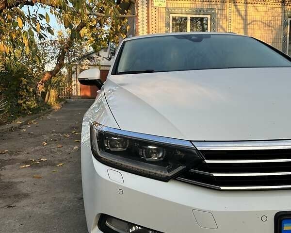 Білий Фольксваген Пассат, об'ємом двигуна 1.97 л та пробігом 290 тис. км за 19200 $, фото 13 на Automoto.ua