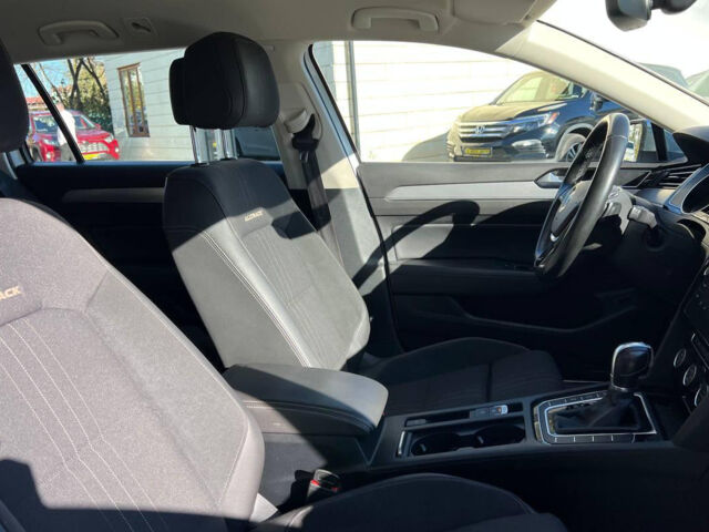 Білий Фольксваген Пассат, об'ємом двигуна 2 л та пробігом 198 тис. км за 20700 $, фото 23 на Automoto.ua