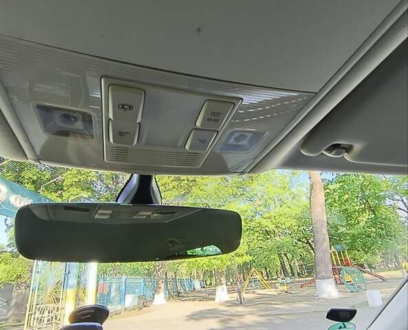 Белый Фольксваген Пассат, объемом двигателя 1.6 л и пробегом 218 тыс. км за 14950 $, фото 23 на Automoto.ua