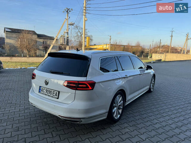 Белый Фольксваген Пассат, объемом двигателя 1.97 л и пробегом 289 тыс. км за 16800 $, фото 38 на Automoto.ua