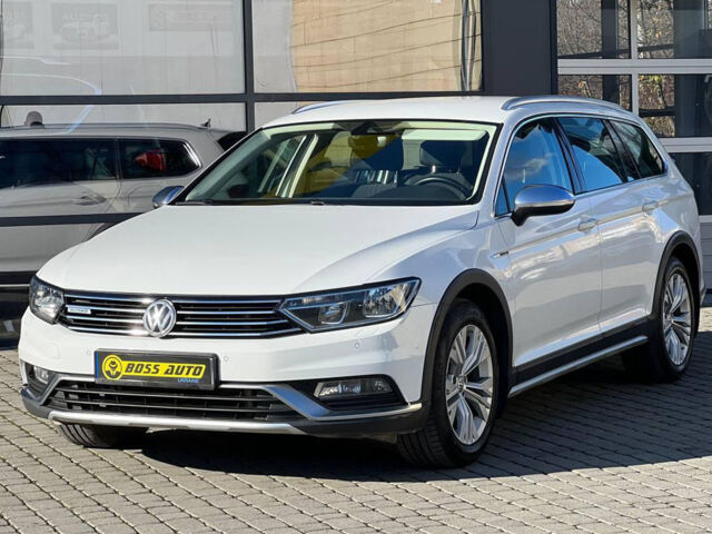 Білий Фольксваген Пассат, об'ємом двигуна 2 л та пробігом 198 тис. км за 20700 $, фото 2 на Automoto.ua