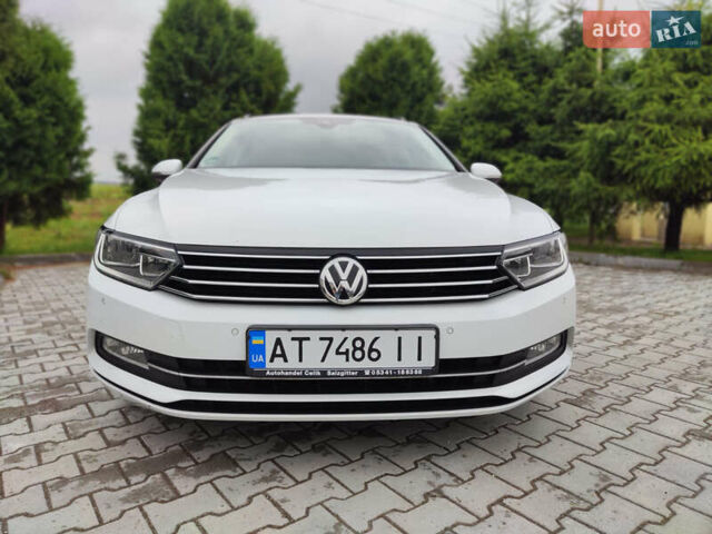 Белый Фольксваген Пассат, объемом двигателя 1.97 л и пробегом 236 тыс. км за 17300 $, фото 2 на Automoto.ua