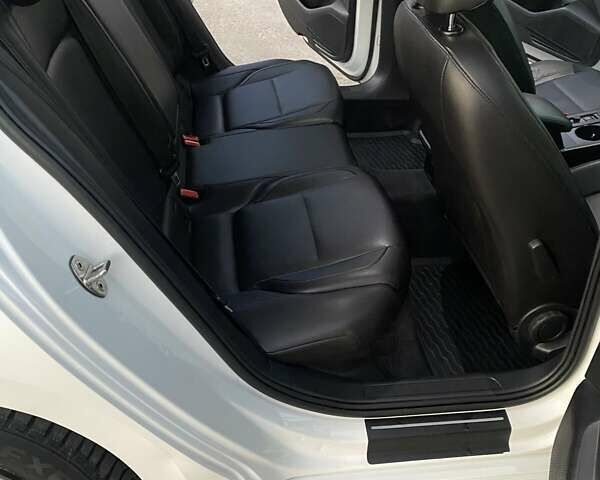 Білий Фольксваген Пассат, об'ємом двигуна 1.97 л та пробігом 380 тис. км за 12350 $, фото 26 на Automoto.ua