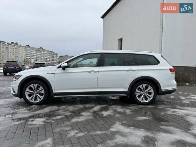 Белый Фольксваген Пассат, объемом двигателя 1.97 л и пробегом 267 тыс. км за 19500 $, фото 3 на Automoto.ua