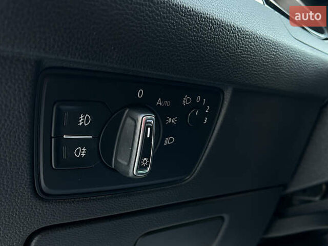 Белый Фольксваген Пассат, объемом двигателя 1.98 л и пробегом 272 тыс. км за 16200 $, фото 12 на Automoto.ua