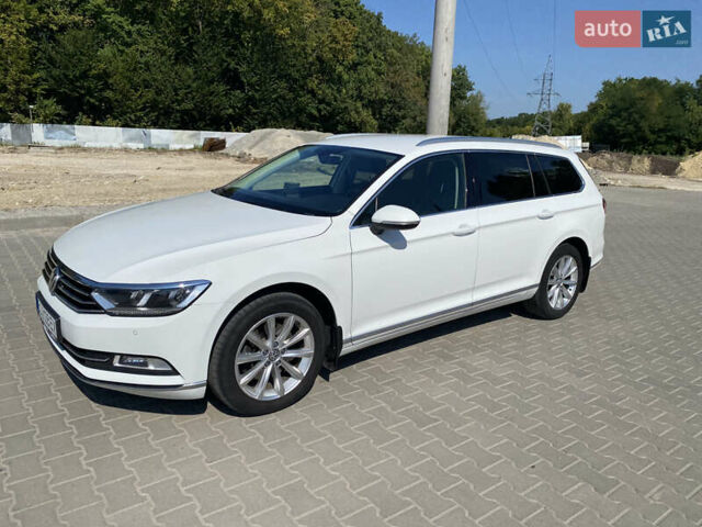 Белый Фольксваген Пассат, объемом двигателя 1.97 л и пробегом 253 тыс. км за 18000 $, фото 2 на Automoto.ua
