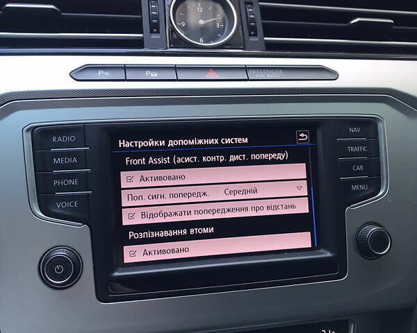 Белый Фольксваген Пассат, объемом двигателя 2 л и пробегом 270 тыс. км за 14500 $, фото 15 на Automoto.ua