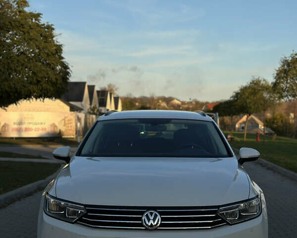 Белый Фольксваген Пассат, объемом двигателя 1.97 л и пробегом 290 тыс. км за 15799 $, фото 6 на Automoto.ua