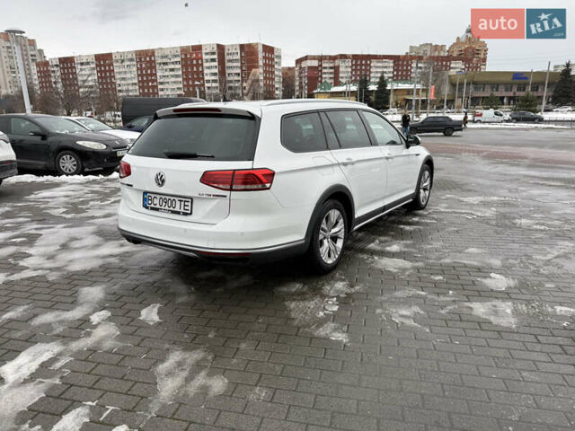 Белый Фольксваген Пассат, объемом двигателя 1.97 л и пробегом 267 тыс. км за 19500 $, фото 5 на Automoto.ua