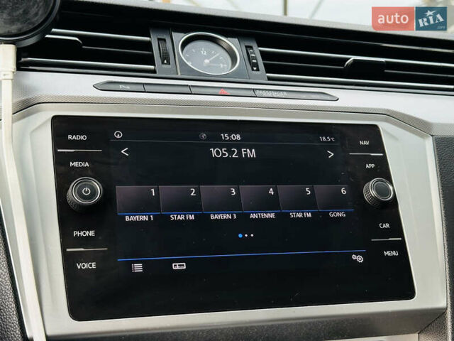 Белый Фольксваген Пассат, объемом двигателя 1.97 л и пробегом 197 тыс. км за 14800 $, фото 30 на Automoto.ua