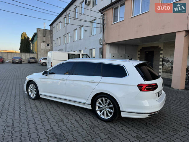 Белый Фольксваген Пассат, объемом двигателя 1.97 л и пробегом 289 тыс. км за 16800 $, фото 23 на Automoto.ua