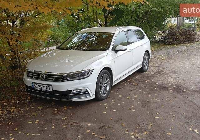 Фольксваген Пассат 2017 в Золочев на Automoto.ua Белый Фольксваген Пассат, объемом двигателя 2 л и пробегом 195 тыс. км за 18200 $, фото 4 на Automoto.ua