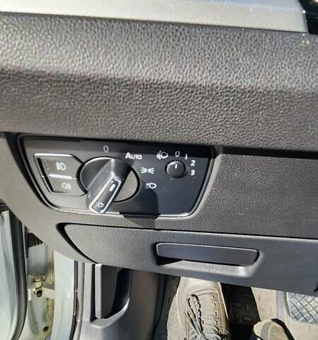 Білий Фольксваген Пассат, об'ємом двигуна 2 л та пробігом 276 тис. км за 15900 $, фото 53 на Automoto.ua