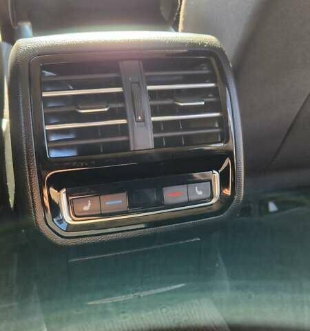 Білий Фольксваген Пассат, об'ємом двигуна 2 л та пробігом 276 тис. км за 15900 $, фото 25 на Automoto.ua