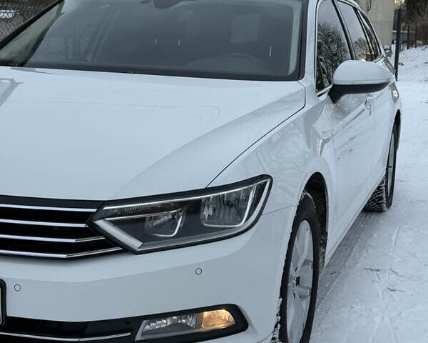 Белый Фольксваген Пассат, объемом двигателя 2 л и пробегом 345 тыс. км за 13900 $, фото 9 на Automoto.ua