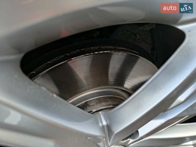 Білий Фольксваген Пассат, об'ємом двигуна 1.97 л та пробігом 290 тис. км за 19500 $, фото 32 на Automoto.ua