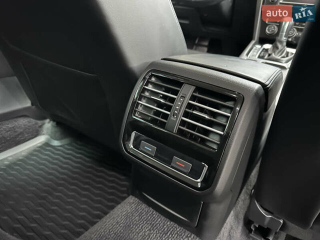 Белый Фольксваген Пассат, объемом двигателя 2 л и пробегом 260 тыс. км за 18250 $, фото 31 на Automoto.ua