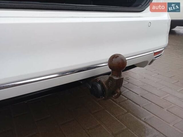 Білий Фольксваген Пассат, об'ємом двигуна 1.97 л та пробігом 195 тис. км за 18500 $, фото 9 на Automoto.ua