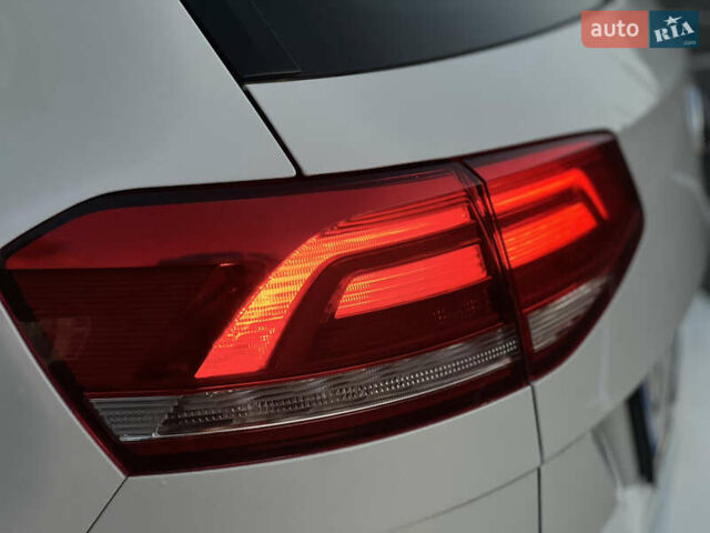 Белый Фольксваген Пассат, объемом двигателя 1.97 л и пробегом 290 тыс. км за 16499 $, фото 24 на Automoto.ua