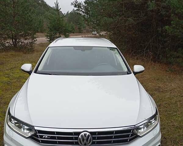 Білий Фольксваген Пассат, об'ємом двигуна 1.97 л та пробігом 195 тис. км за 18500 $, фото 39 на Automoto.ua