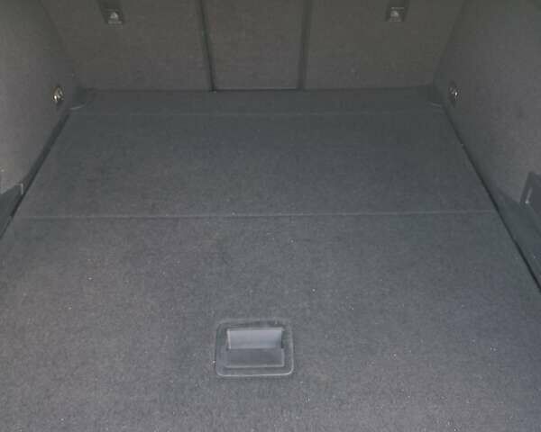 Белый Фольксваген Пассат, объемом двигателя 2 л и пробегом 229 тыс. км за 16200 $, фото 16 на Automoto.ua