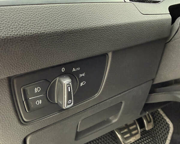 Белый Фольксваген Пассат, объемом двигателя 1.97 л и пробегом 219 тыс. км за 20000 $, фото 28 на Automoto.ua