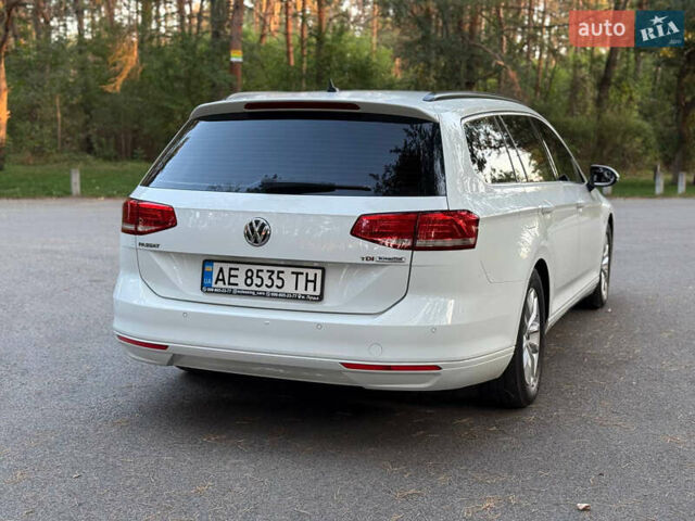 Белый Фольксваген Пассат, объемом двигателя 1.6 л и пробегом 200 тыс. км за 12900 $, фото 8 на Automoto.ua
